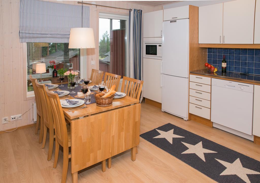 Leksand Strand Camping Och Resort Zimmer foto